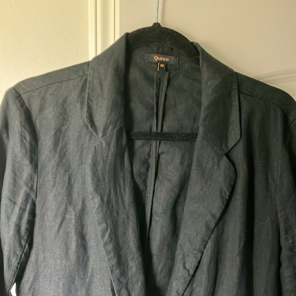 Quince European Linen Blazer Black - Picture 6 of 8